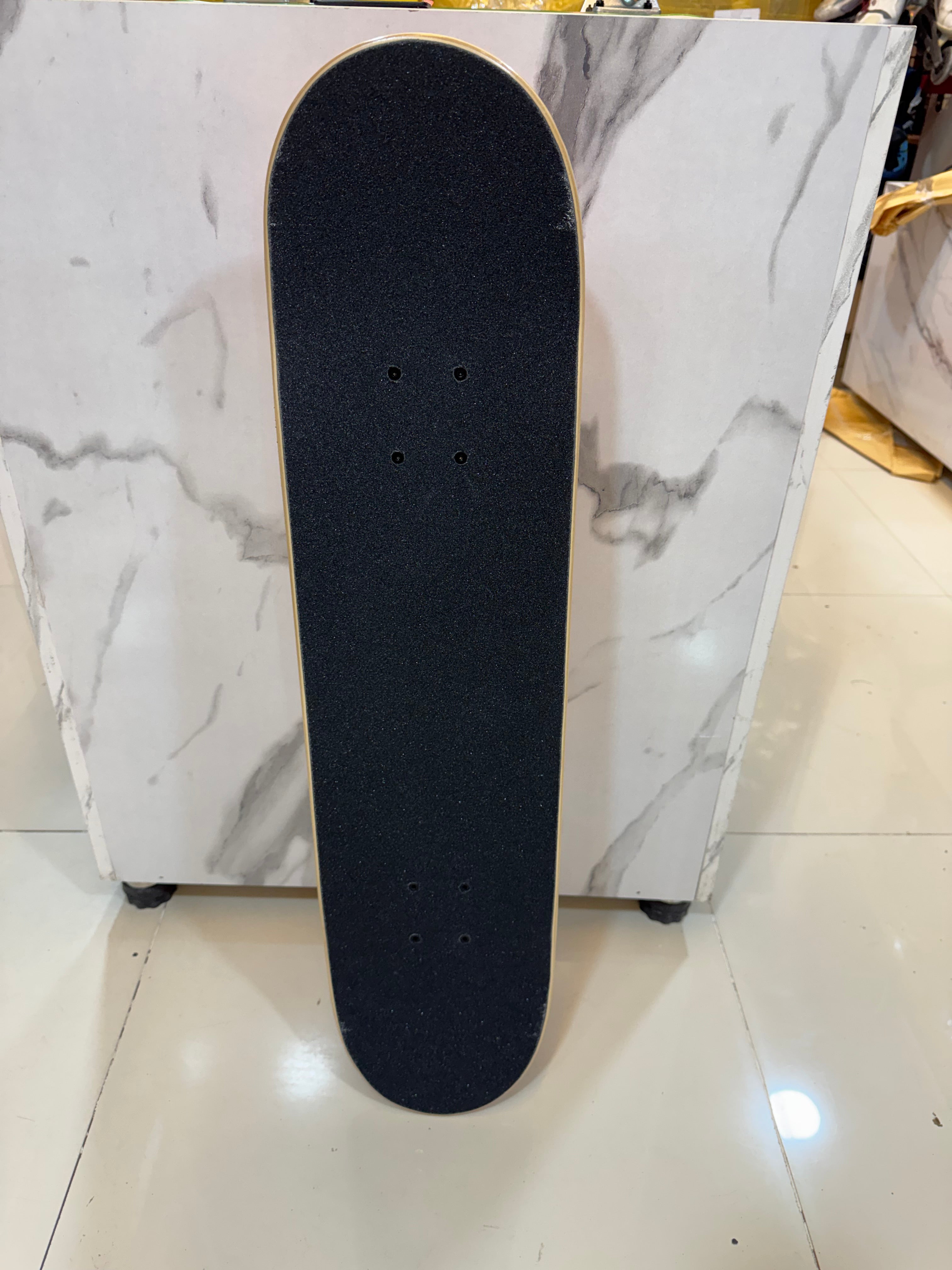 7-Ply A-Grade Northeast Maple Deck - Complete Skateboard | Die Cast Trucks | High Speed Bearings