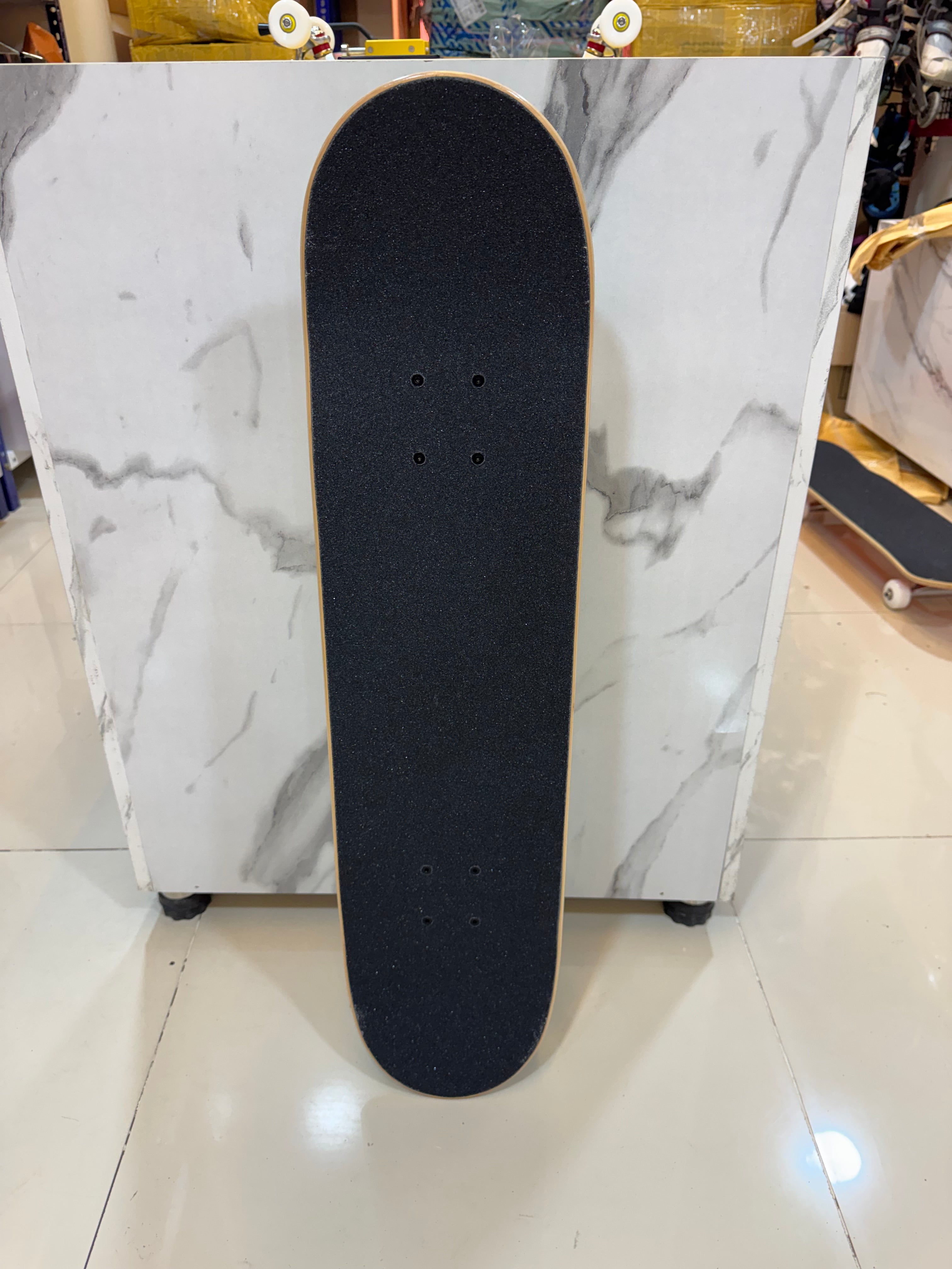 7-Ply Russian Maple Deck - Complete Skateboard | Die Cast Trucks | ABEC-5 Bearings