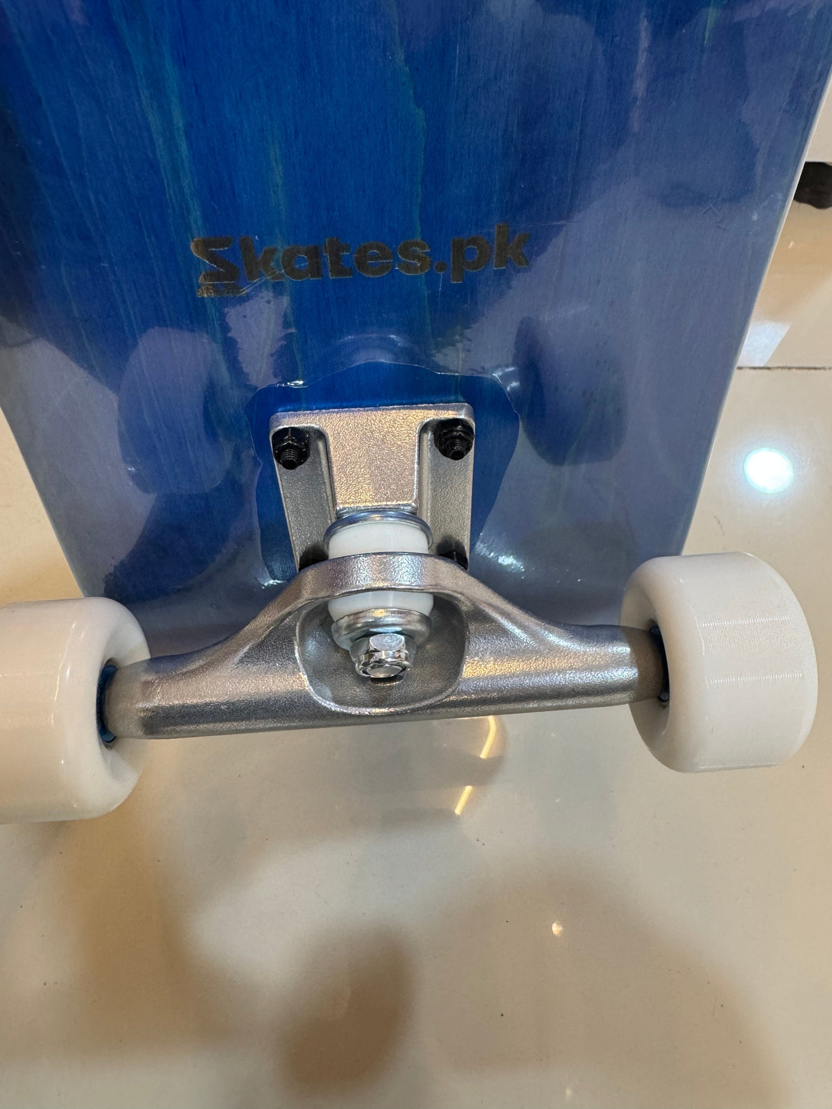 7-Ply Russian Maple Deck - Complete Skateboard | Die Cast Trucks | ABEC-5 Bearings