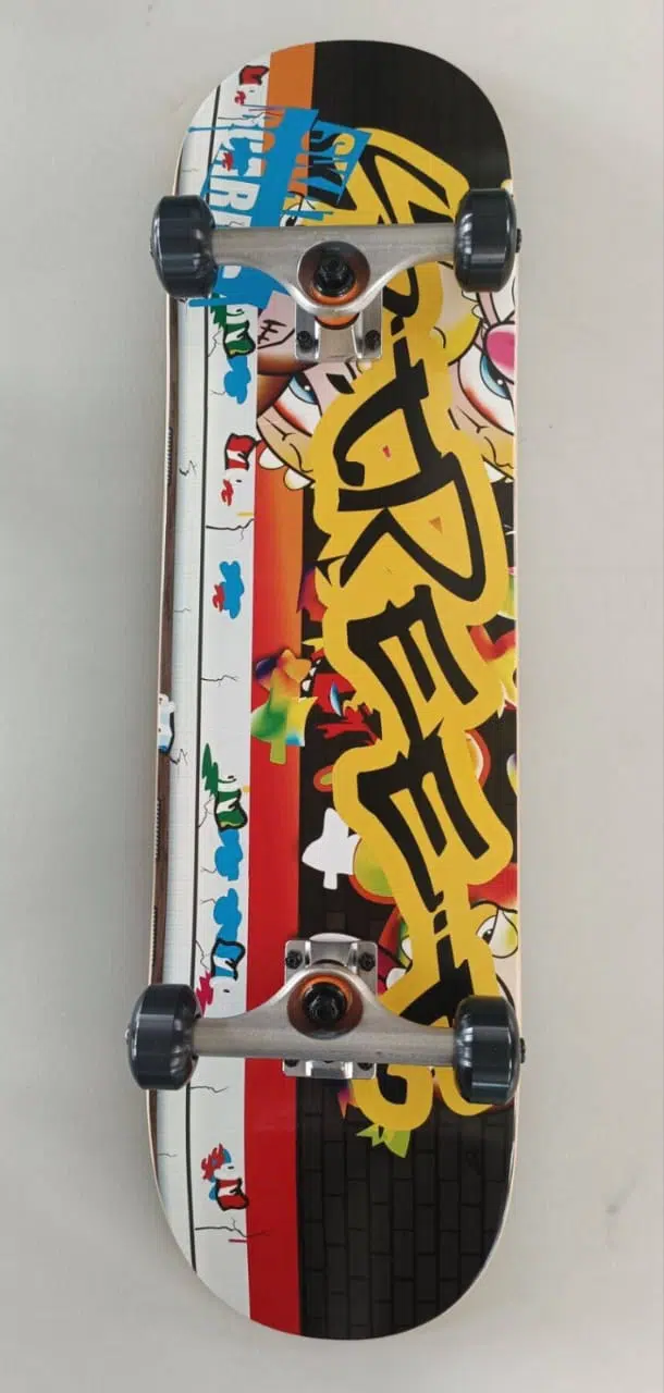 professional skateboard canadian maple deck
