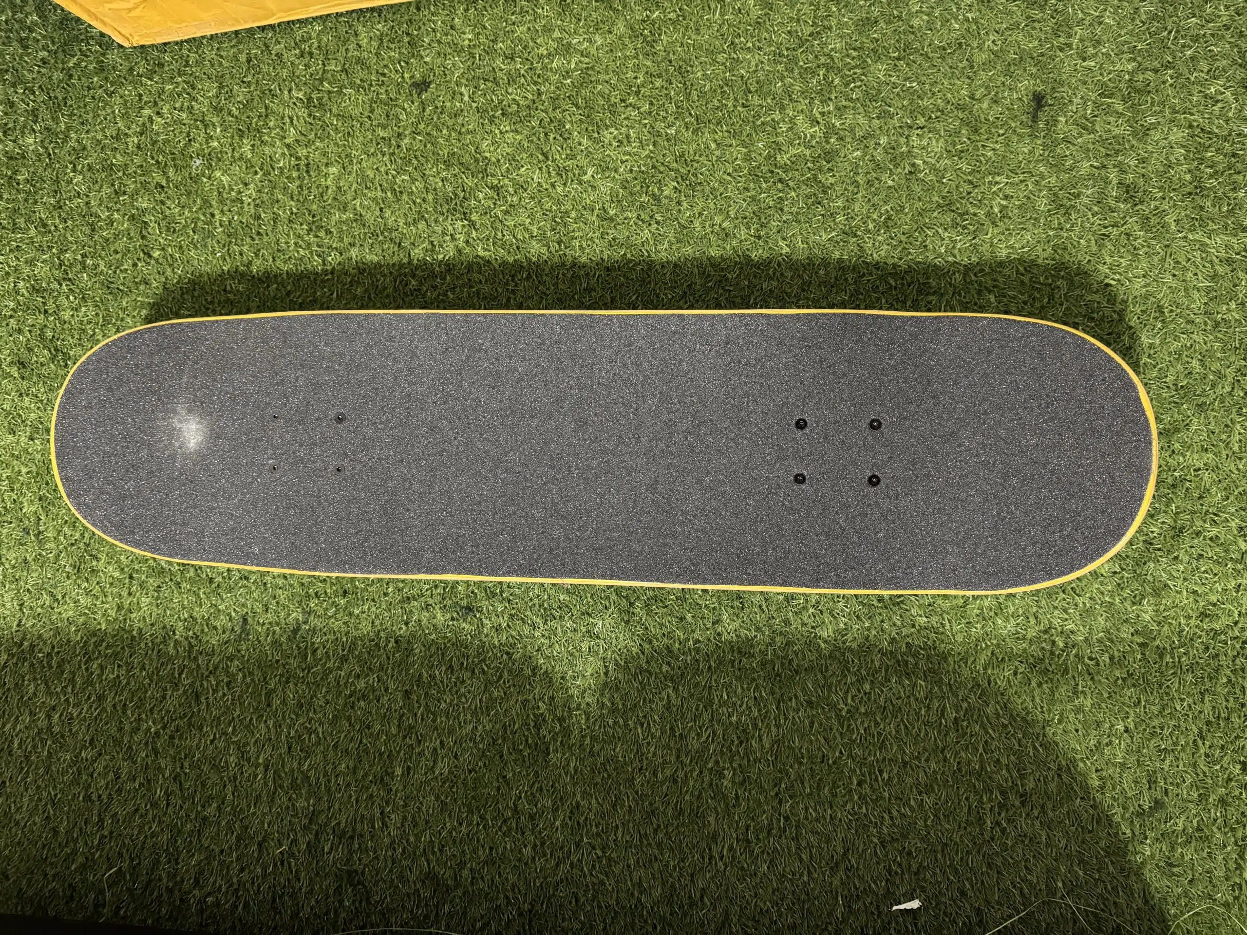 Professional Skateboard 31.5 X 8 Inches – 7 Layer Canadian Maple | Buy in Pakistan - Image 2