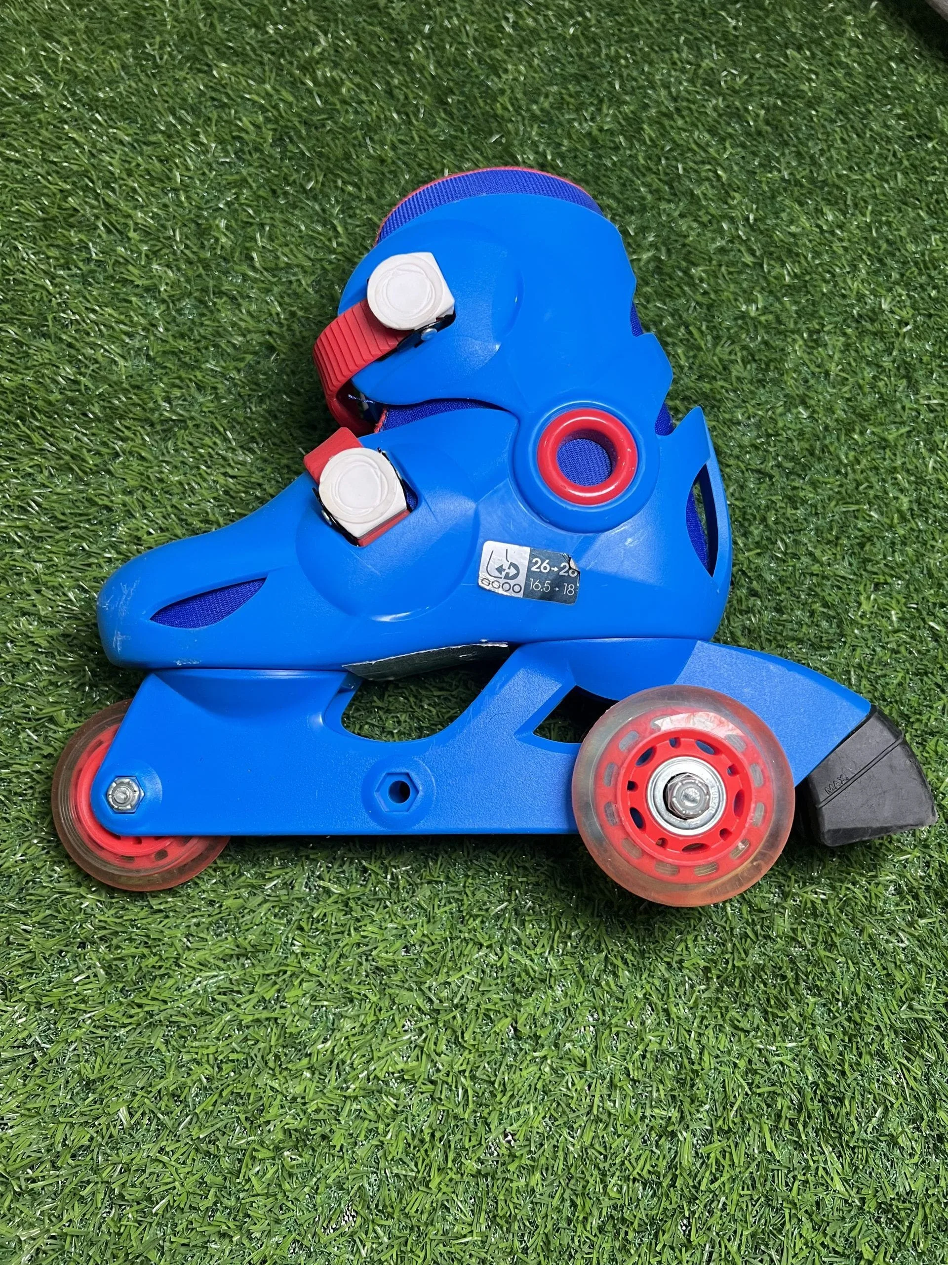 Second hand used Skates for Kids Different types Available - Image 5