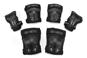Micro Adult Shock Protections – Black Protective Pads for Skateboarding & Roller Skating